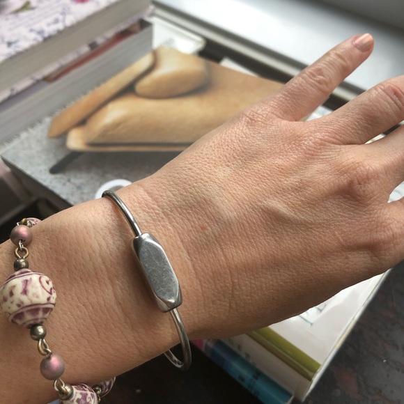 Magnetic 🧲 bracelet - Picture 5 of 8